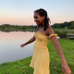 Meet your Posher, Mia